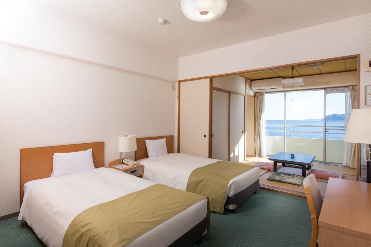 Wisterian Life Club Atami Atami (Shizuoka) Exterior foto