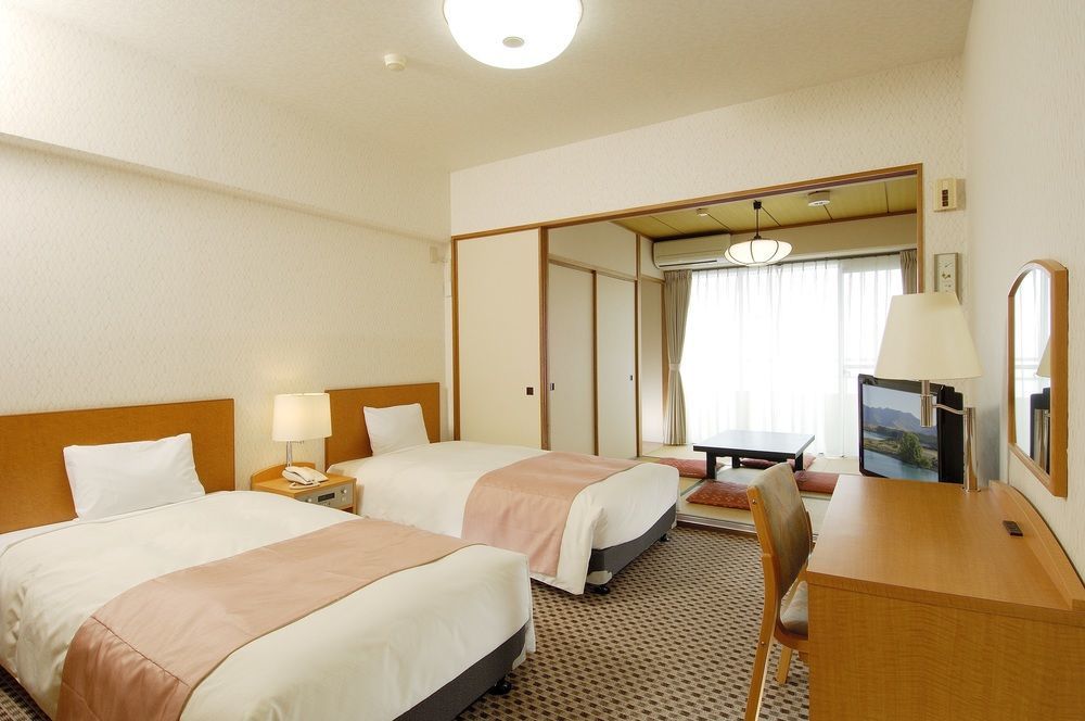 Wisterian Life Club Atami Atami (Shizuoka) Exterior foto